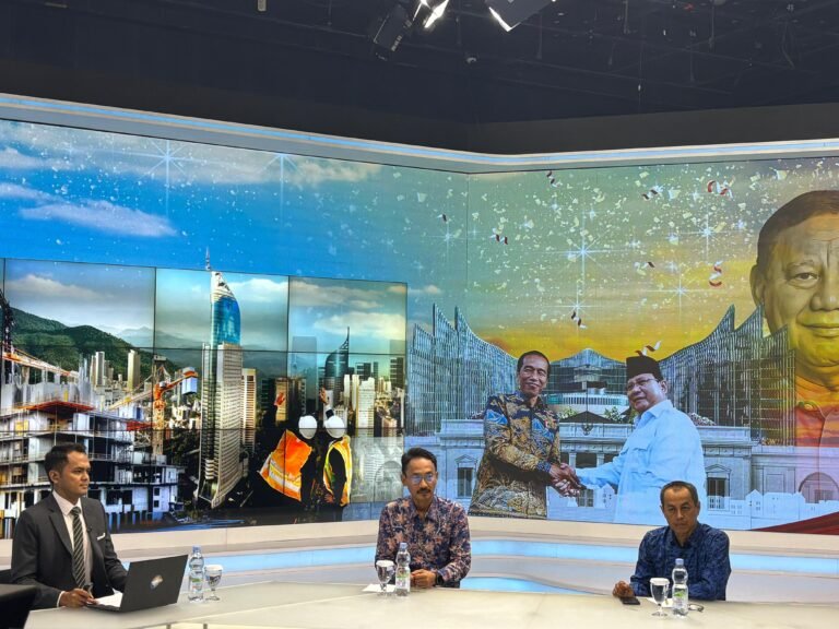 Pakar Ekonomi: Suksesnya Transisi Pemerintahan Jokowi ke Prabowo Bikin Investor Happy
