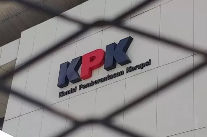 KPK-1210930562